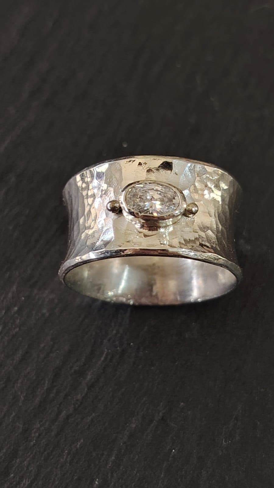 Anillo Círcón Austral