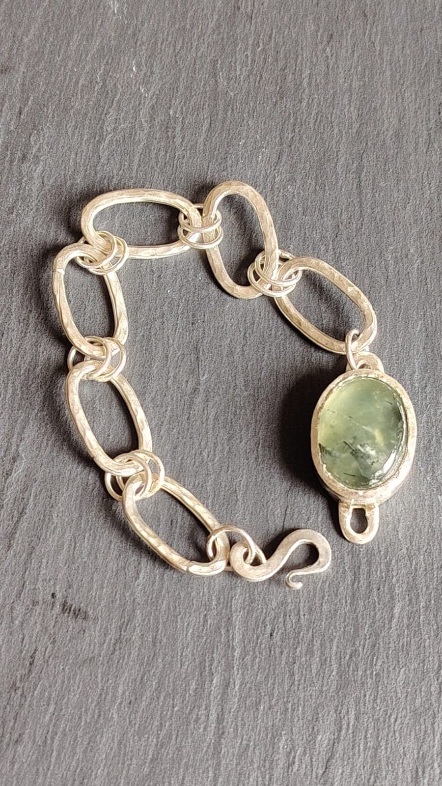 Pulsera de plata 950 con piedra verde